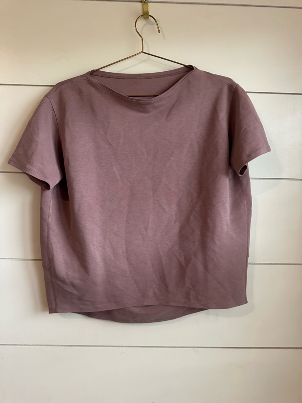 lululemon athletica Mauve Short Sleeve Boxy Top